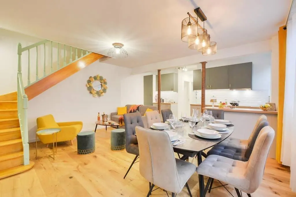 Daire Luxueux Duplex 6 - 8pers - Full Equipped - Republique