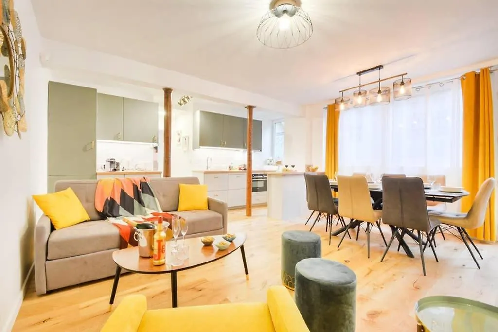Luxueux Duplex 6 - 8pers - Full Equipped - Republique Daire *