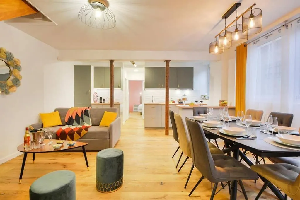 Luxueux Duplex 6 - 8pers - Full Equipped - Republique Daire *